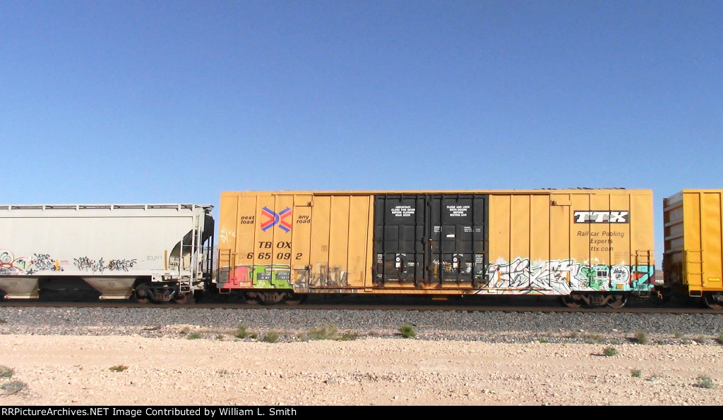 WB Manifest Frt at Erie NV W-MdTrnLvs-Pshr -188